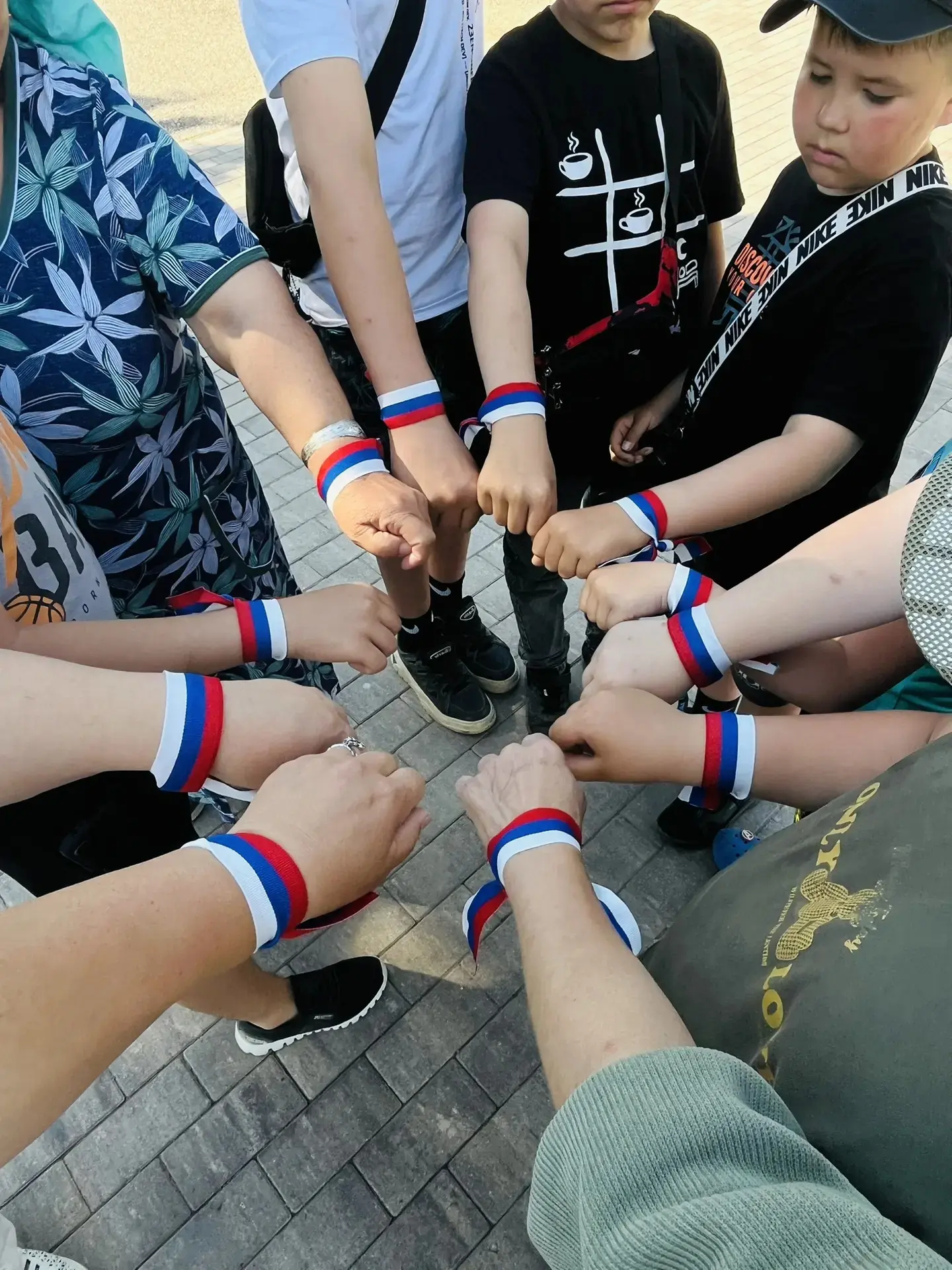 ✨ Ко Дню России — с гордостью за страну! ✨

Специалисты ОСПСиД вместе с ребятами провели акцию «Росс