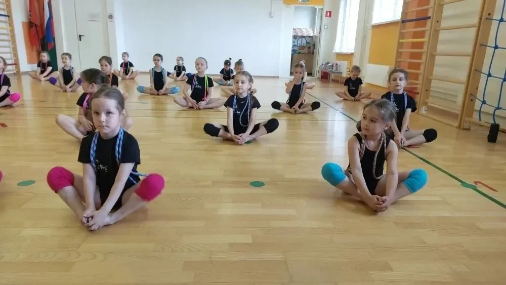 Волшебство танца в каждом движении!  📌Лёгкий взмах руки, уверенный шаг, завораживающий поворот — и п
