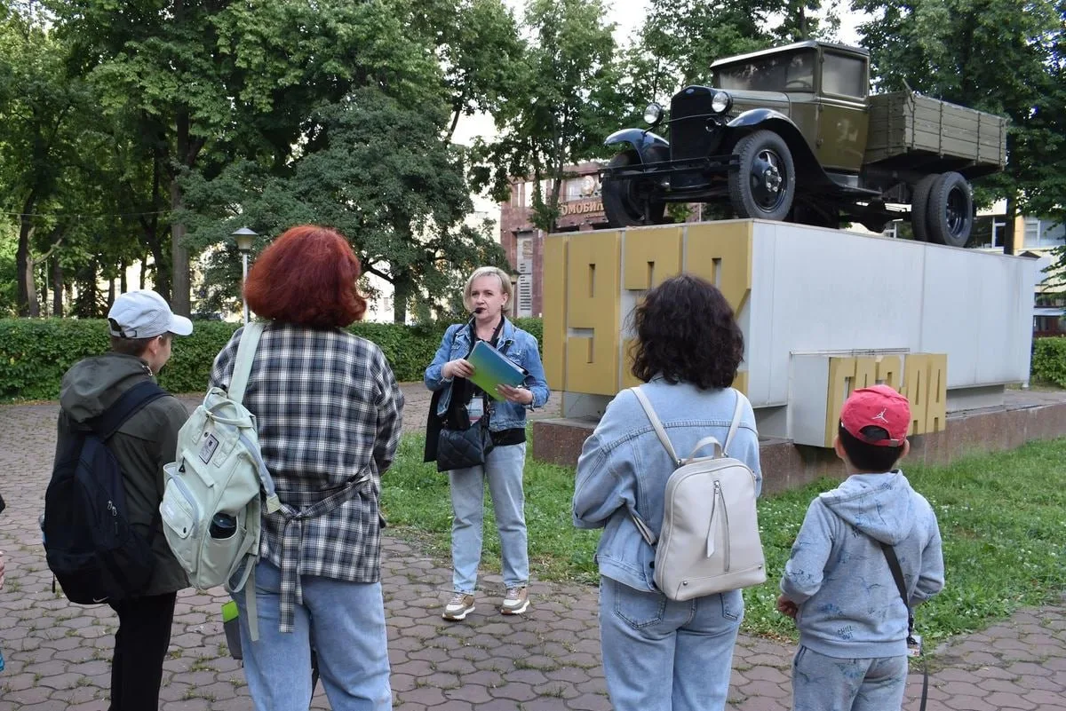 🗺 Семейные прогулки «От прошлого к настоящему» в Автозаводском районе