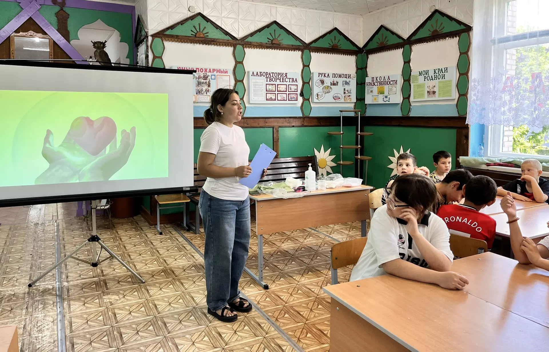 📢 18.06 в пришкольном лагере был проведен День добровольца, который стал важным событием для всех у