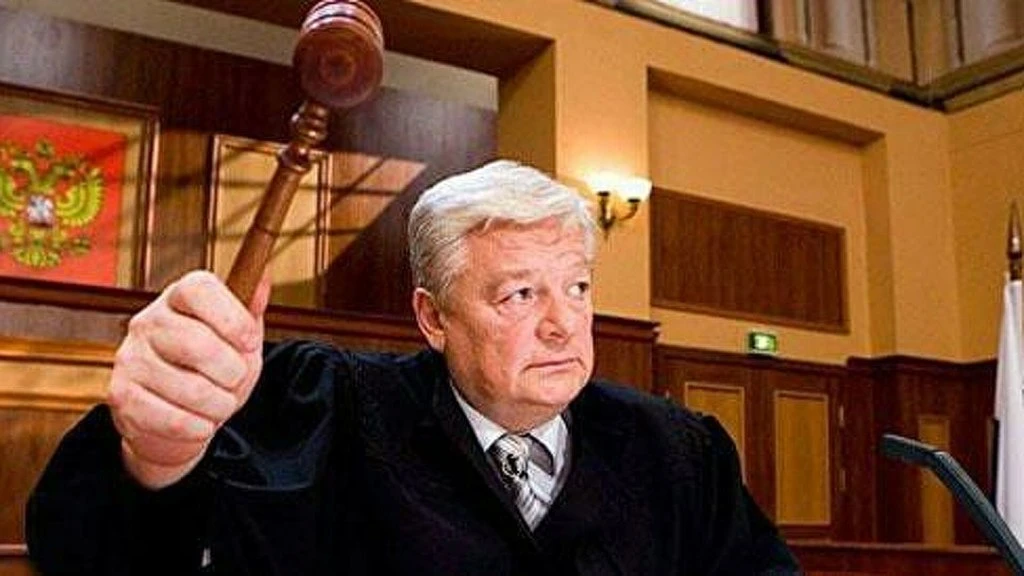 💸 Банк оштрафовали на ₽400 тысяч за слишком частые звонки клиентке с требованием выплатить долг.  За
