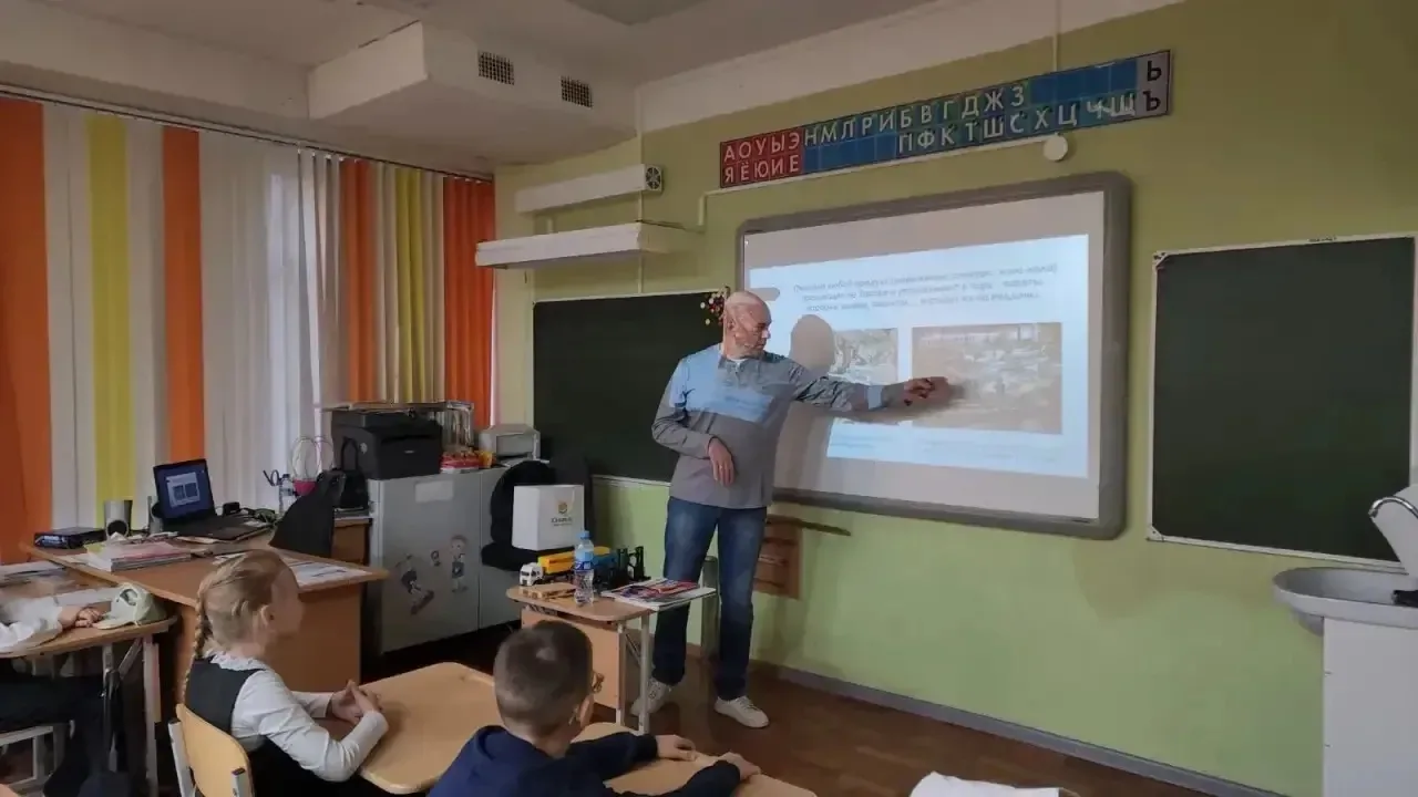 🚛 В прошлый четверг в рамках курса «Россия — мои горизонты» прошёл урок на тему «Россия комфортная: 