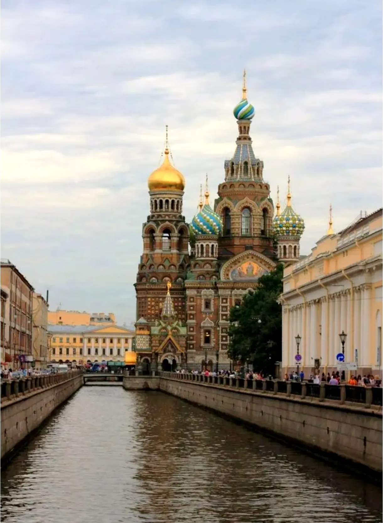 🌊 Канал Грибоедова: Сердце Петербурга

Канал Грибоедова — это не просто водная артерия Санкт-Петерб
