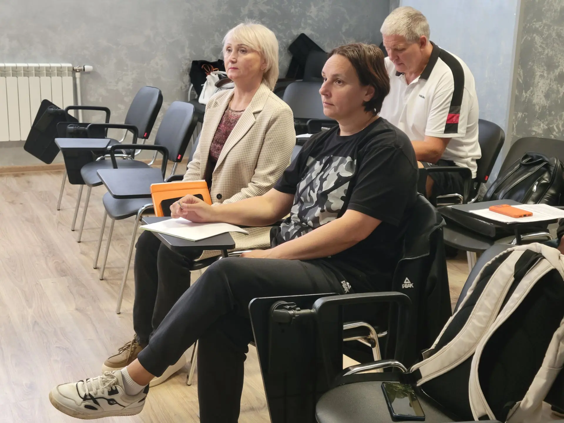 🖋 Сотрудники спортшколы приняли участие в предсезонном семинаре для баскетбольных суде...