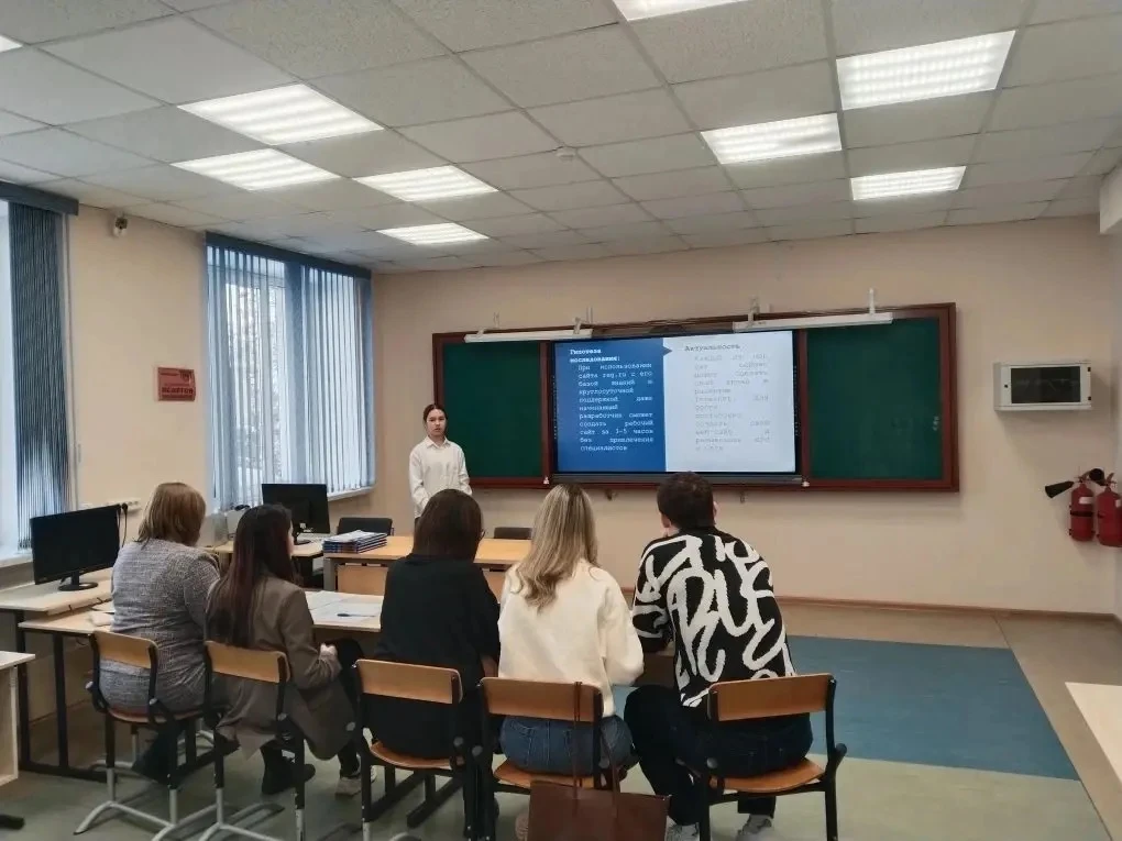 Сегодня состоялся X научно - технический конкурс "Школьная информатика", организованный СурГПУ и "ИО