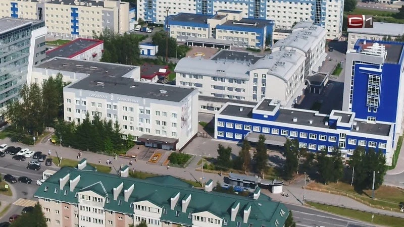Третья сургутская поликлиника полностью освободила основной корпус  В четырёхэтажном здании на Энерг