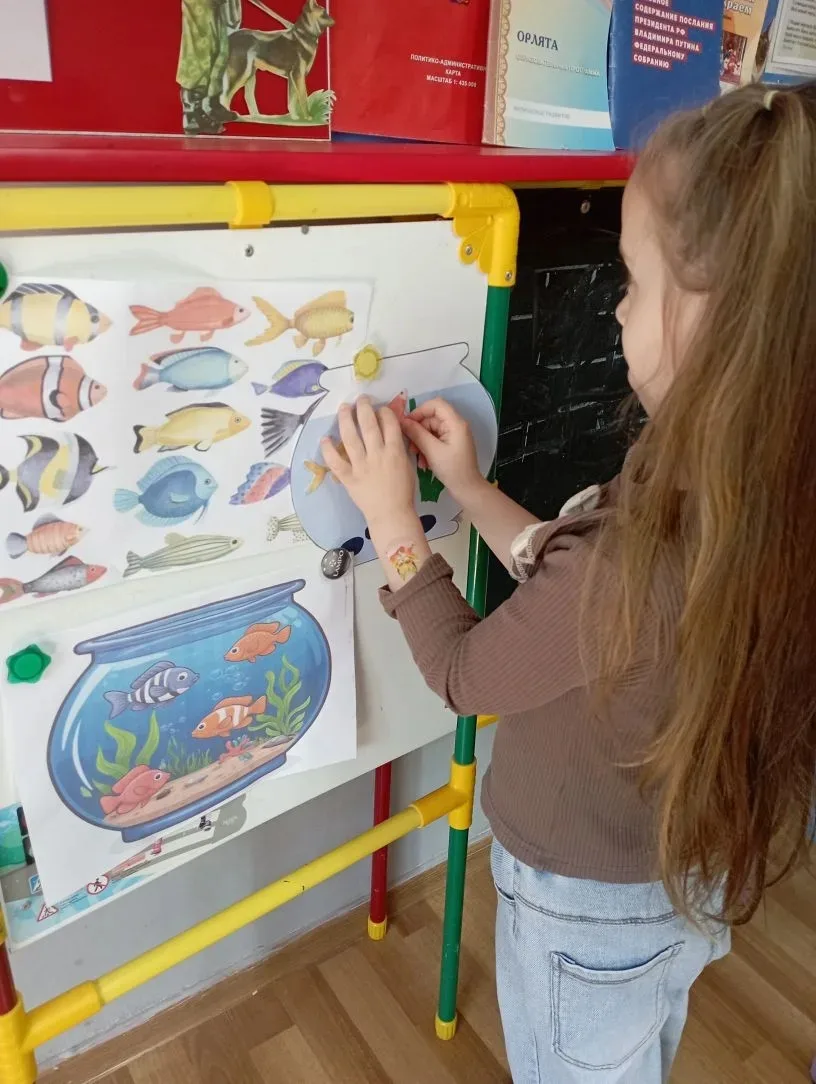 «Аквариум в ярких красках ✨🐠 Создаём подводный мир своими руками!