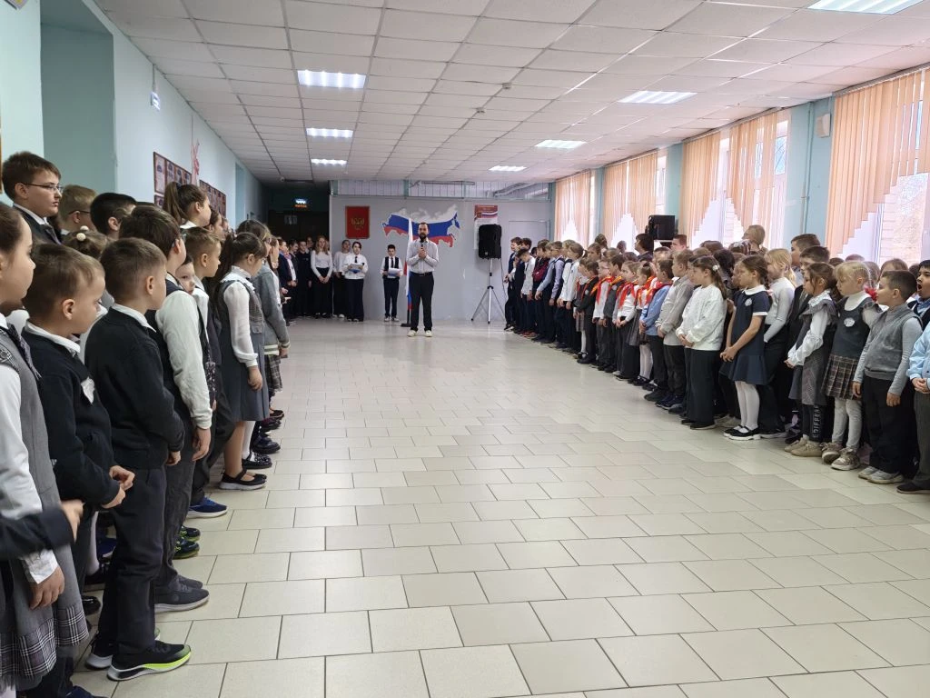 Знакомое чувство, когда колени трясутся перед ответом? 😨 Или когда внутри всё сжимается перед важным
