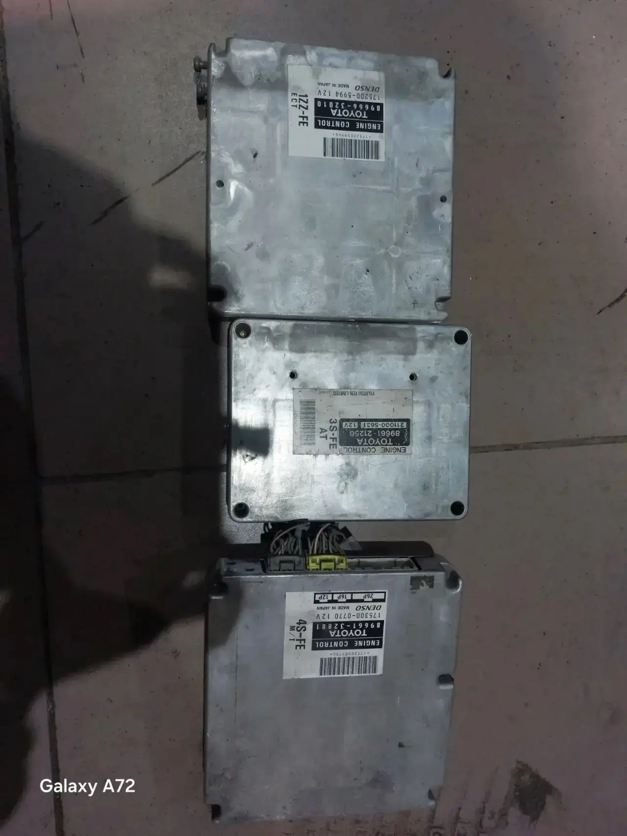 Продам эбу тойота  каждая по 2 тр  3sfe at 2wd, 4sfe Mt,  1zzfe at. 89133489540