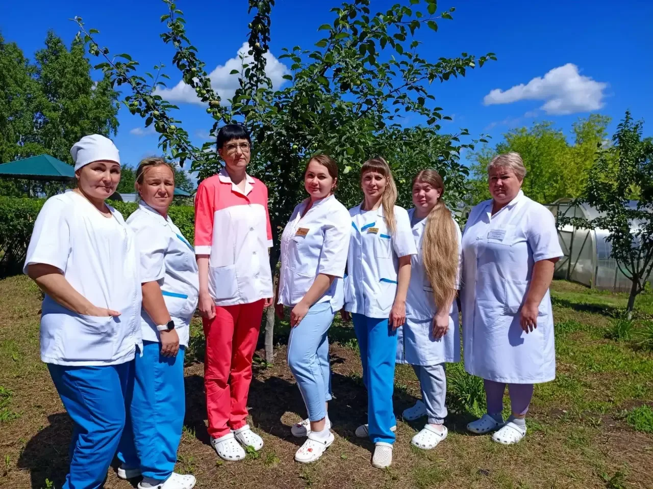 🩺 «Рецепт здоровья» для настоящих профессионалов

В честь Дня медицинского работника в нашем доме с