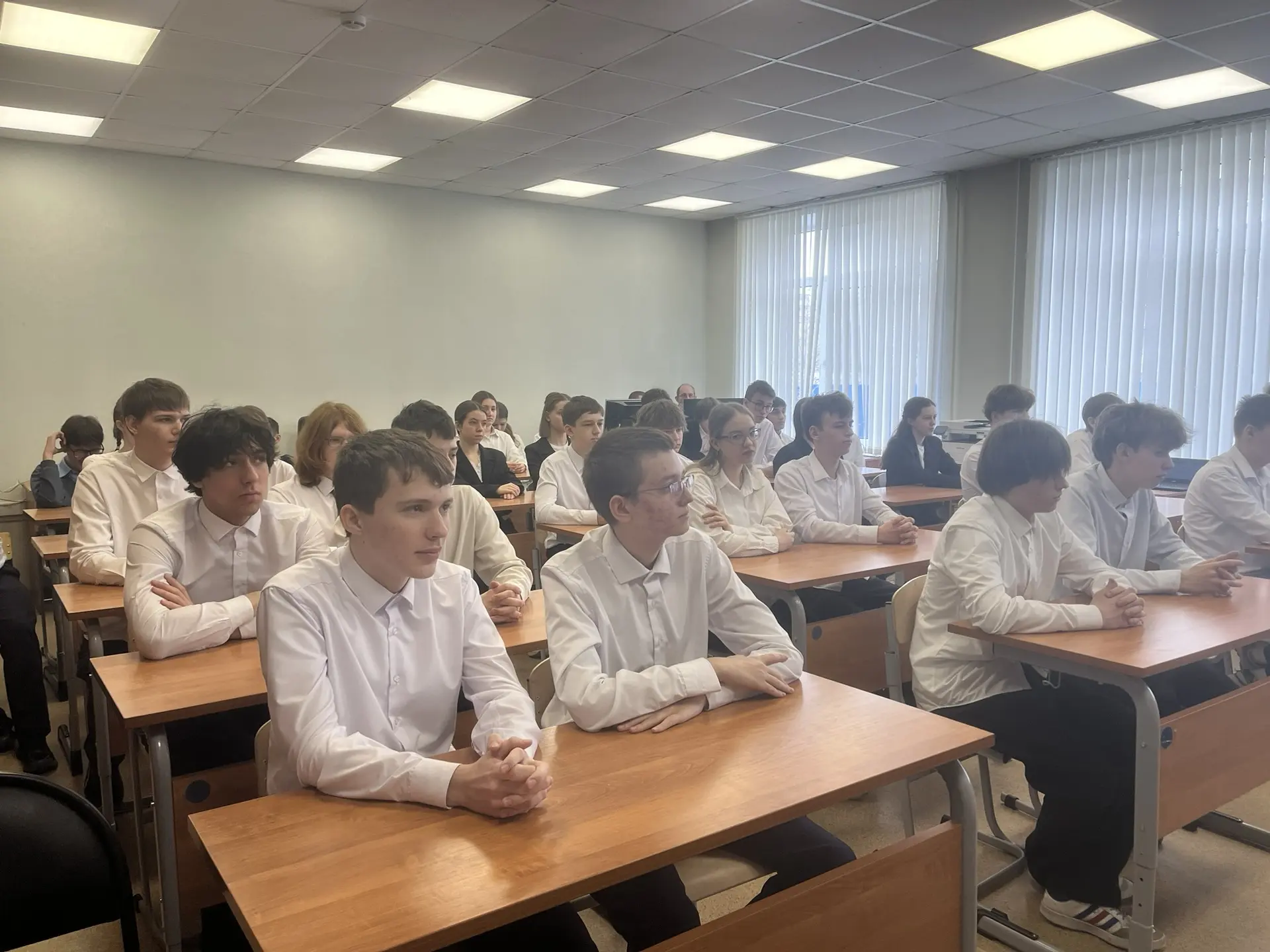 Сегодня на базе нашей школы прошёл телемост 📡  МАОУ СОШ №36 стала площадкой и организатором встречи 