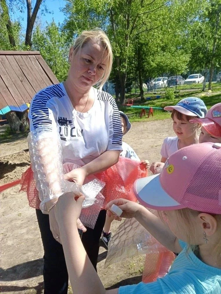 Настоящий подиум в детском саду!