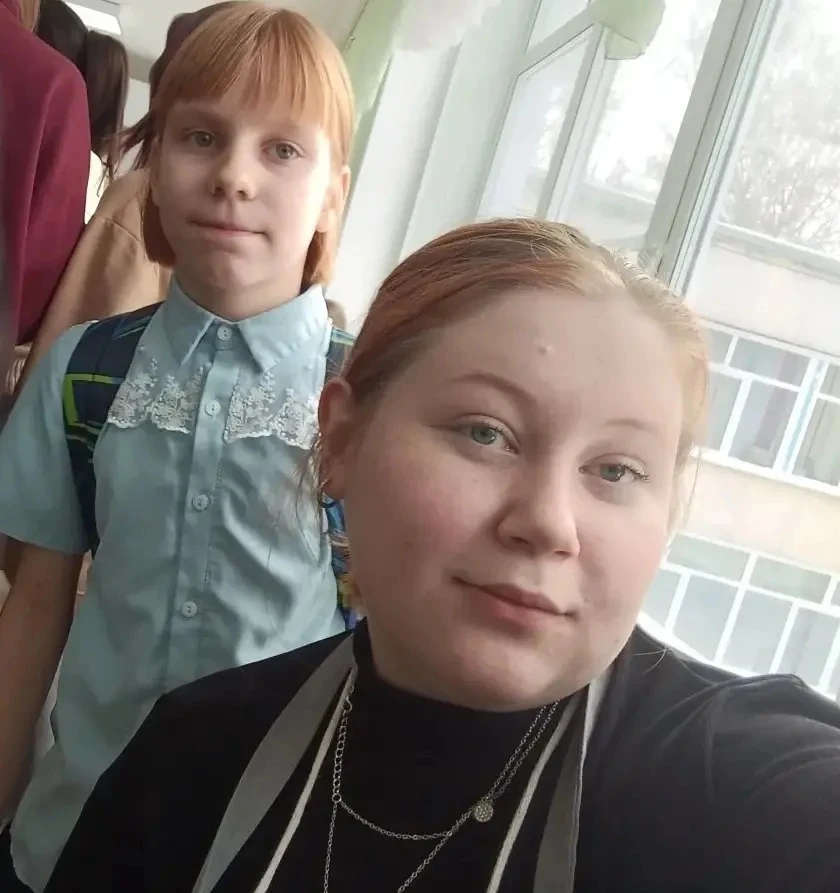 2 МАРТА  ДЕНЬ НАСТАВНИКА  ДЕТИ О ДЕТЯХ 👍 ДЕТИ ДЕТЯМ 🌱  «Мой самый лучший наставник-Вика…..еще год на