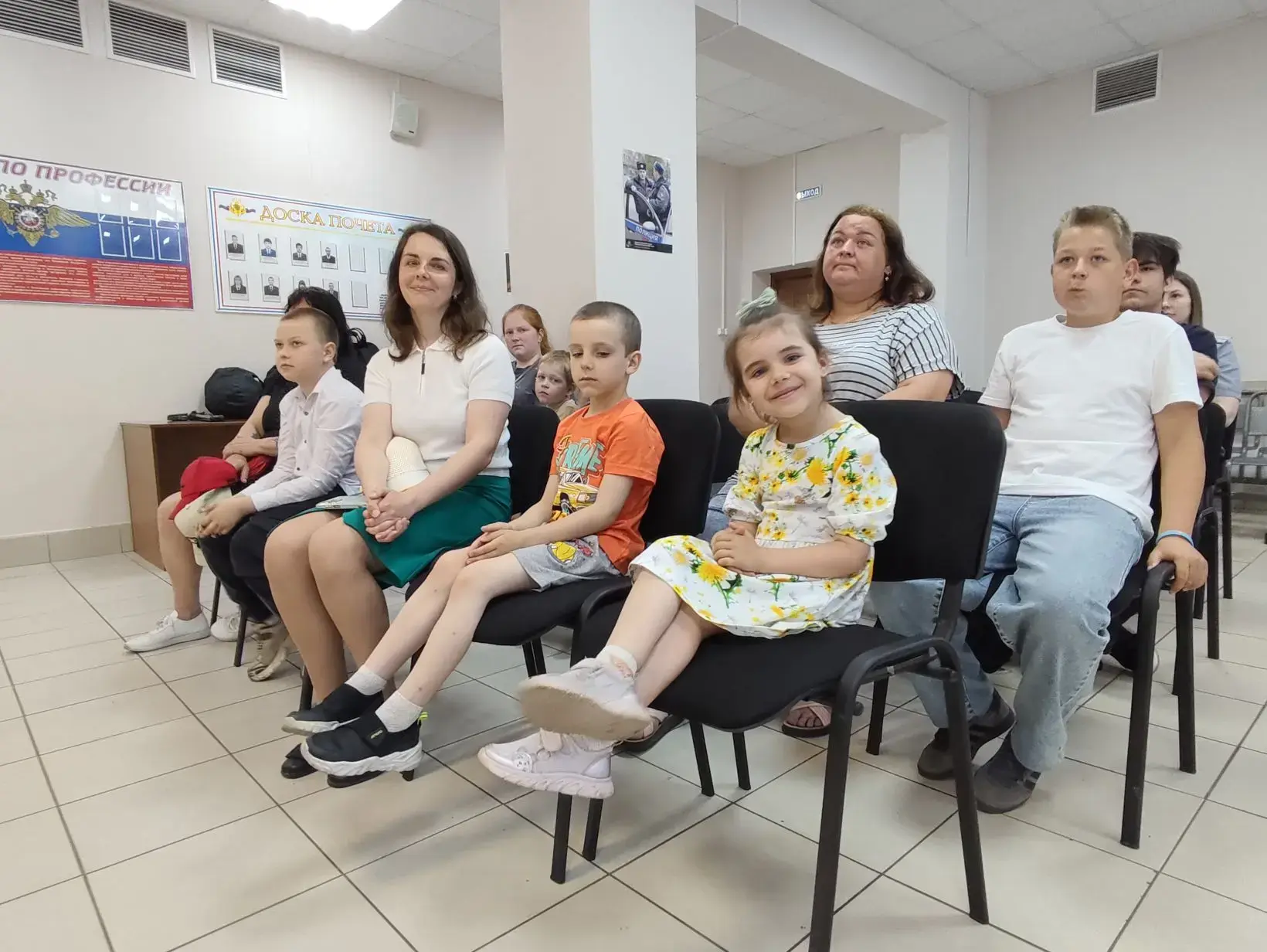 В Буе в канун Дня защиты детей полицейские и общественники наградили призеров регионального этапа ко