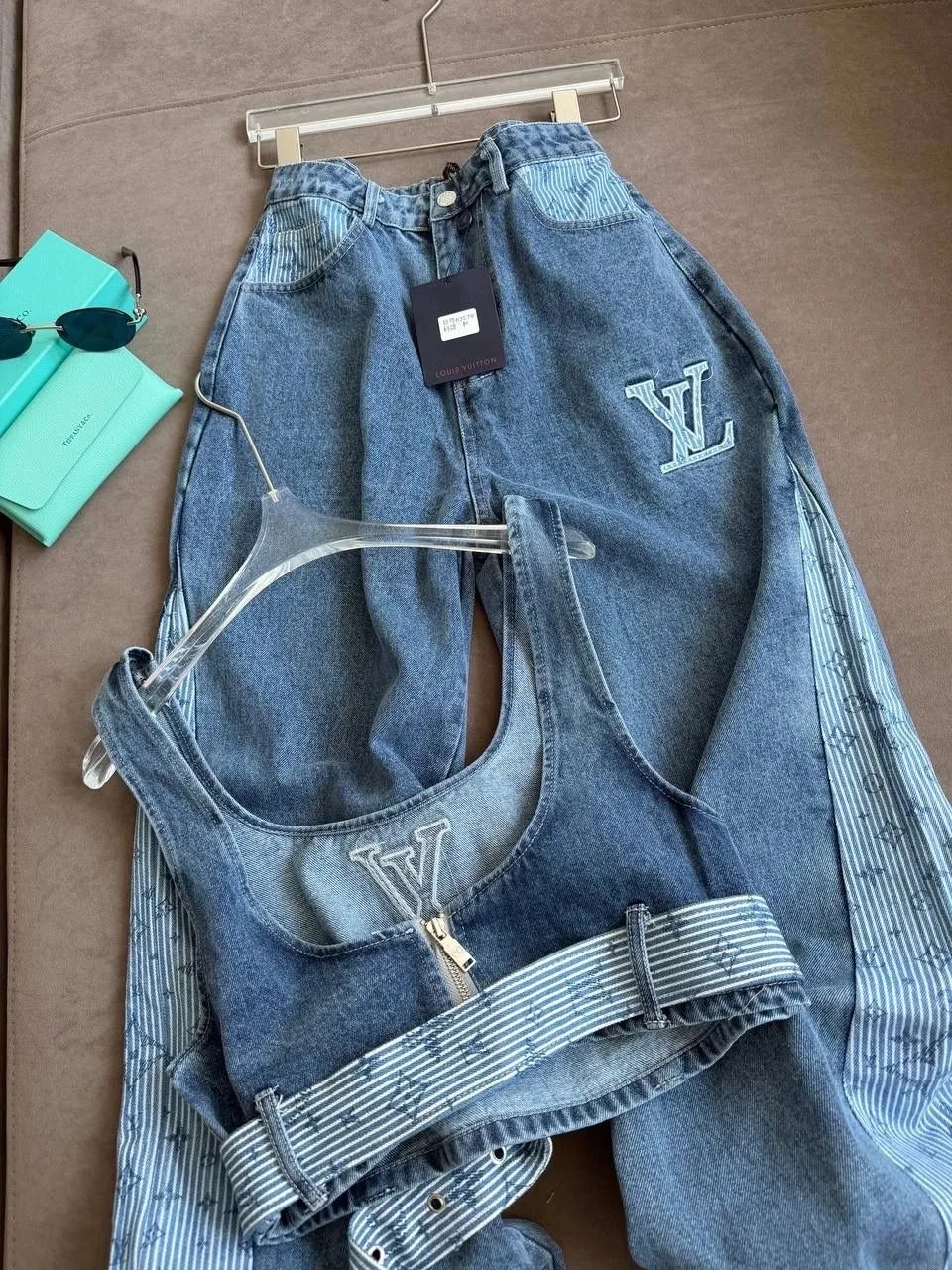 Под заказ 🛒

༺𝓝𝓮𝔀 𝓒𝓸𝓵𝓵𝓮𝓬𝓽𝓲𝓸𝓷 ༻

Цена 3500 р 
SML 
Premium quality 🔥🔥🔥