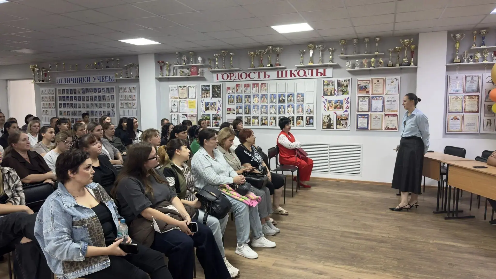Родители и школа: вместе о безопасности, здоровье и будущем детей
