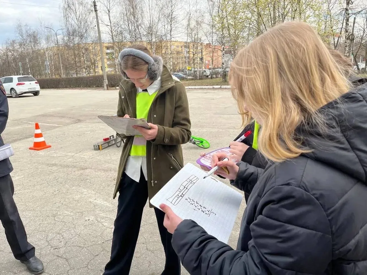 Математика на практике: рязанские школьники побывали в «патруле» ГАИ  В Рязани шестиклассники школы 