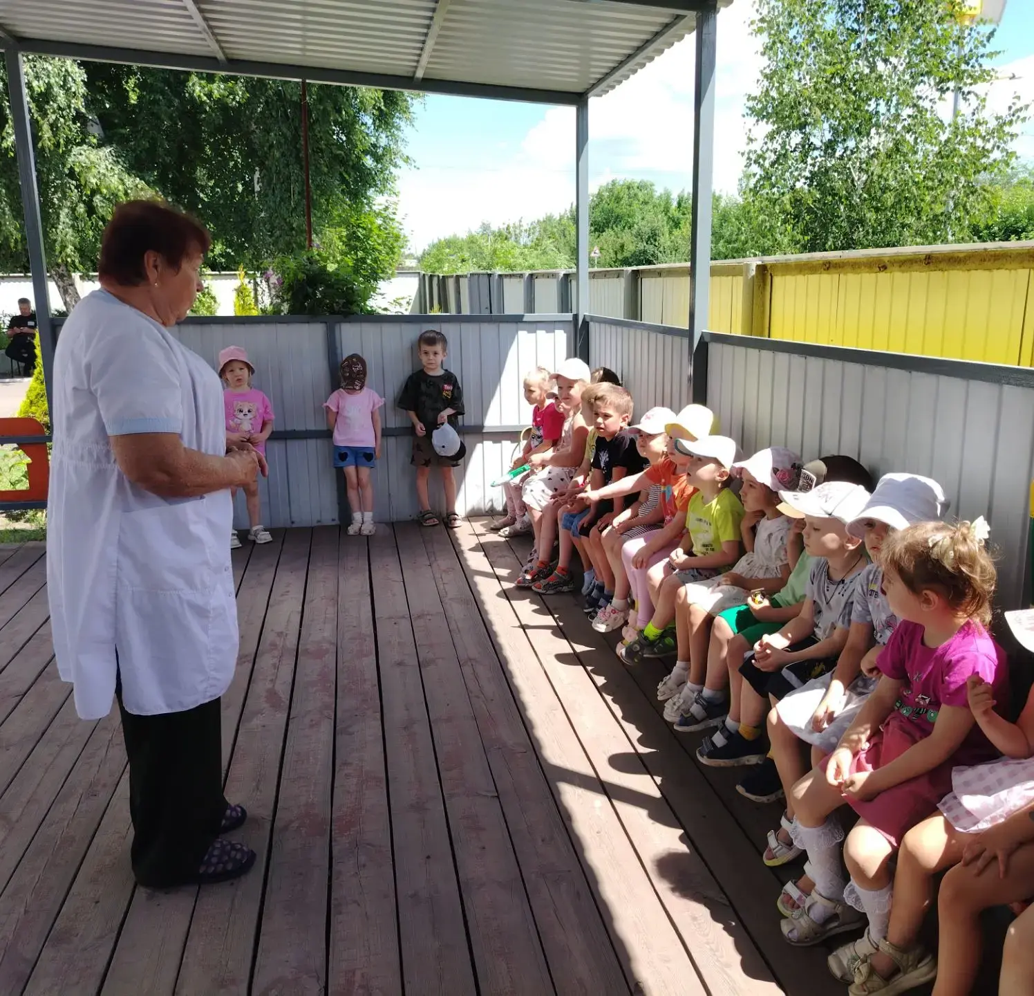 🧼 **Чистота — залог здоровья!** 🍎

В нашем детском саду прошло важное занятие по формированию куль