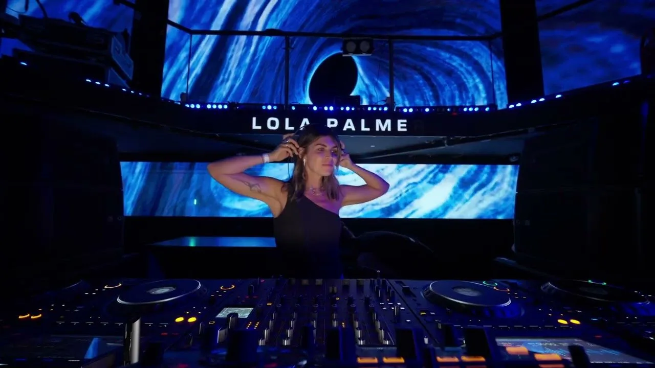Lola Palmer - Live @ Marco Faraone invites x Input club, Barcelona x Off Sonar [21.06.2...