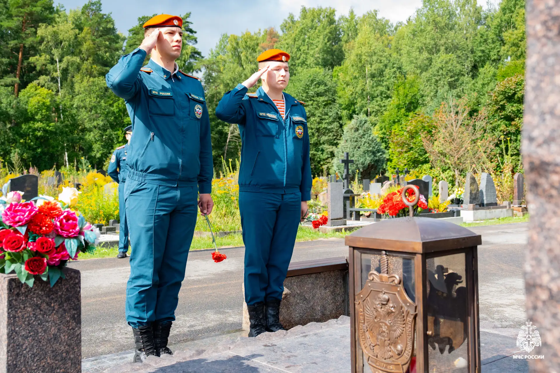 В Санкт-Петербурге почтили память Героя России генерала армии Евгения Зиничева