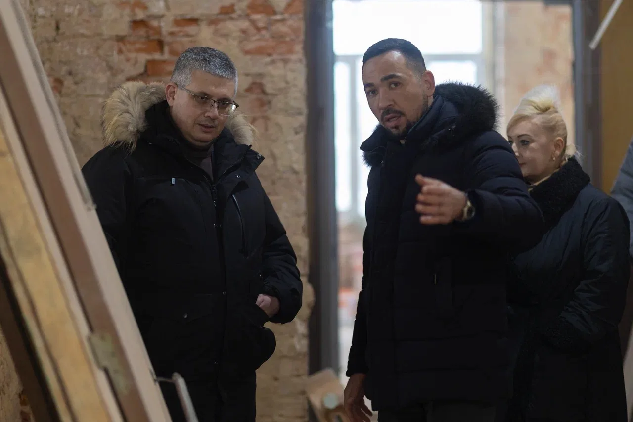 Приступили к капитальному ремонту школы №1 на улице Соболева. Он проводится в рамках национального п