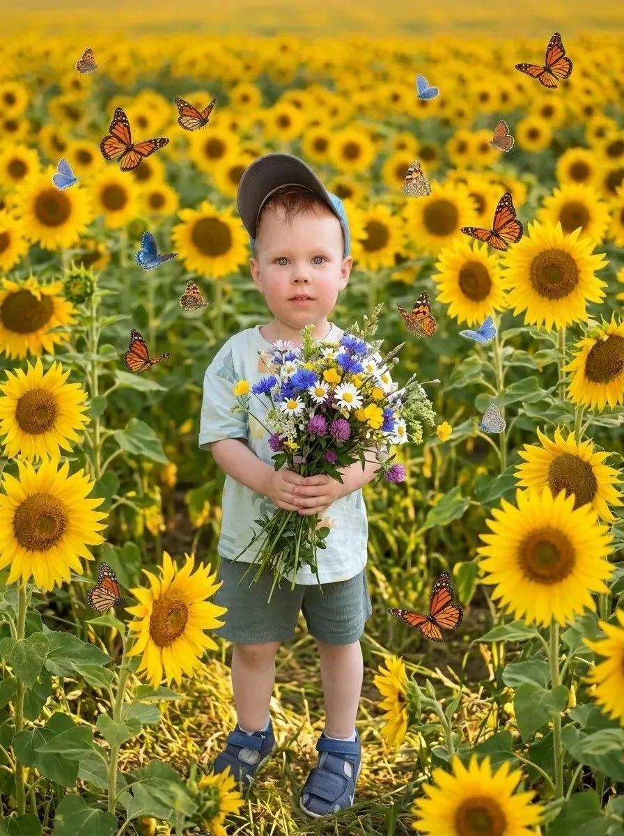 Лето-самое яркое и щедрое время года, и сегодня у нас-День подсолнуха! Этот чудесный цветок символиз