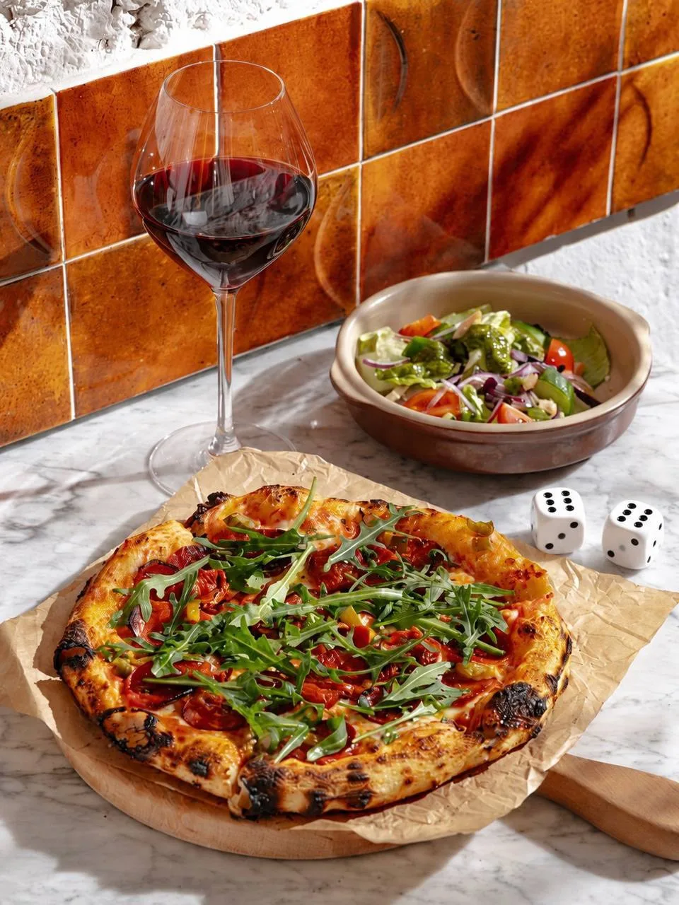 Помните, мы рассказывали про бюджетную пиццерию Bruno на Казанской? 🍕
