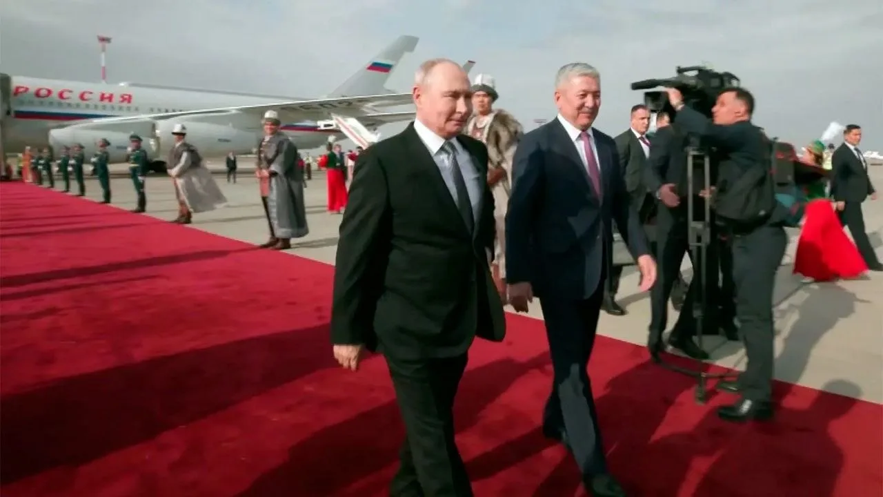 ❗️Путин прилетел во Владивосток, где примет участие в Восточном экономическом форуме