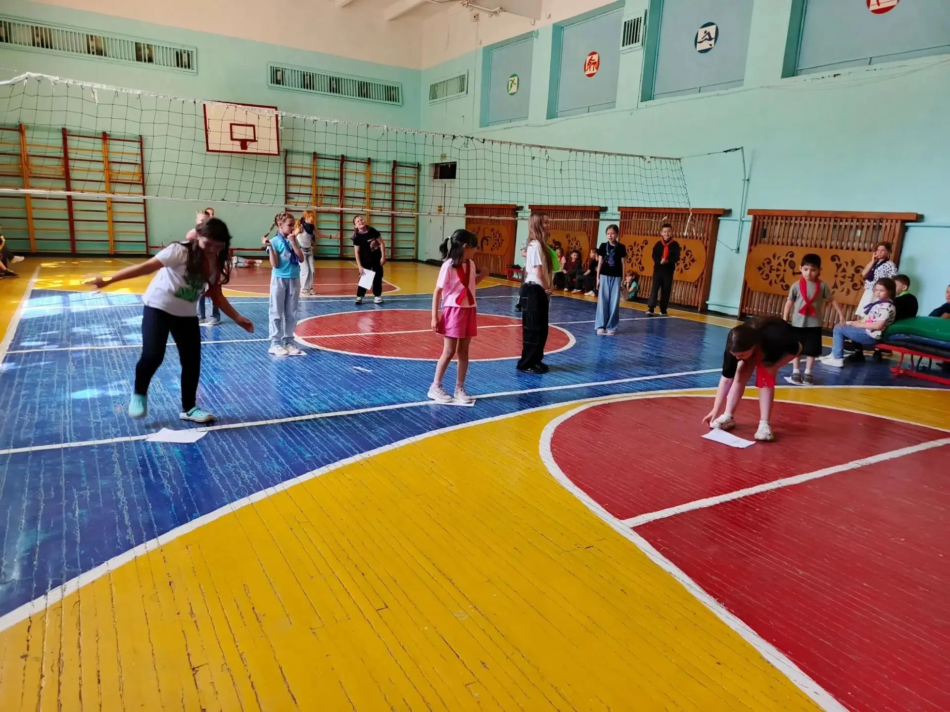 💃Сегодня сотрудники районного Дома культуры в пришкольном лагере МБОУ "СОШ №5" провели танцевально-