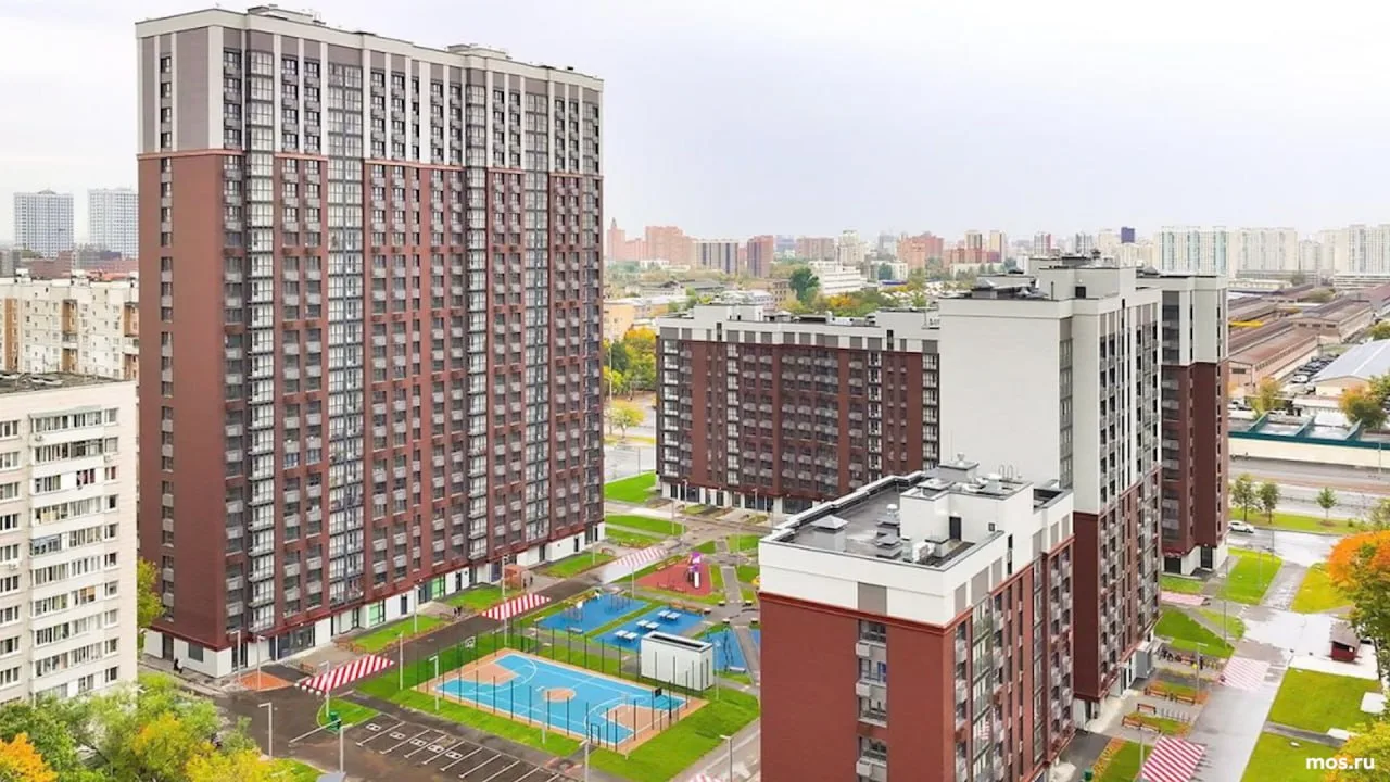 Москвичи, готовимся к новосельям: по программе реновации в столице построили уже 135 жилых комплексо