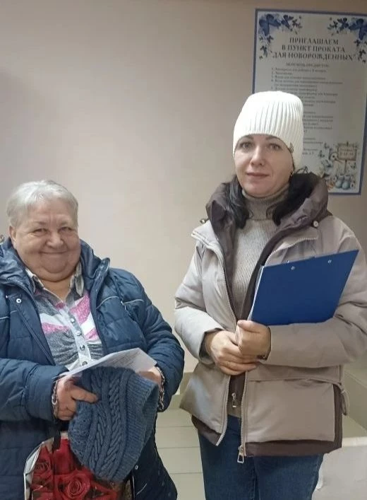 Сегодня жителей Мартыновской сельской территории посещали наши работники: парикмахер Е....