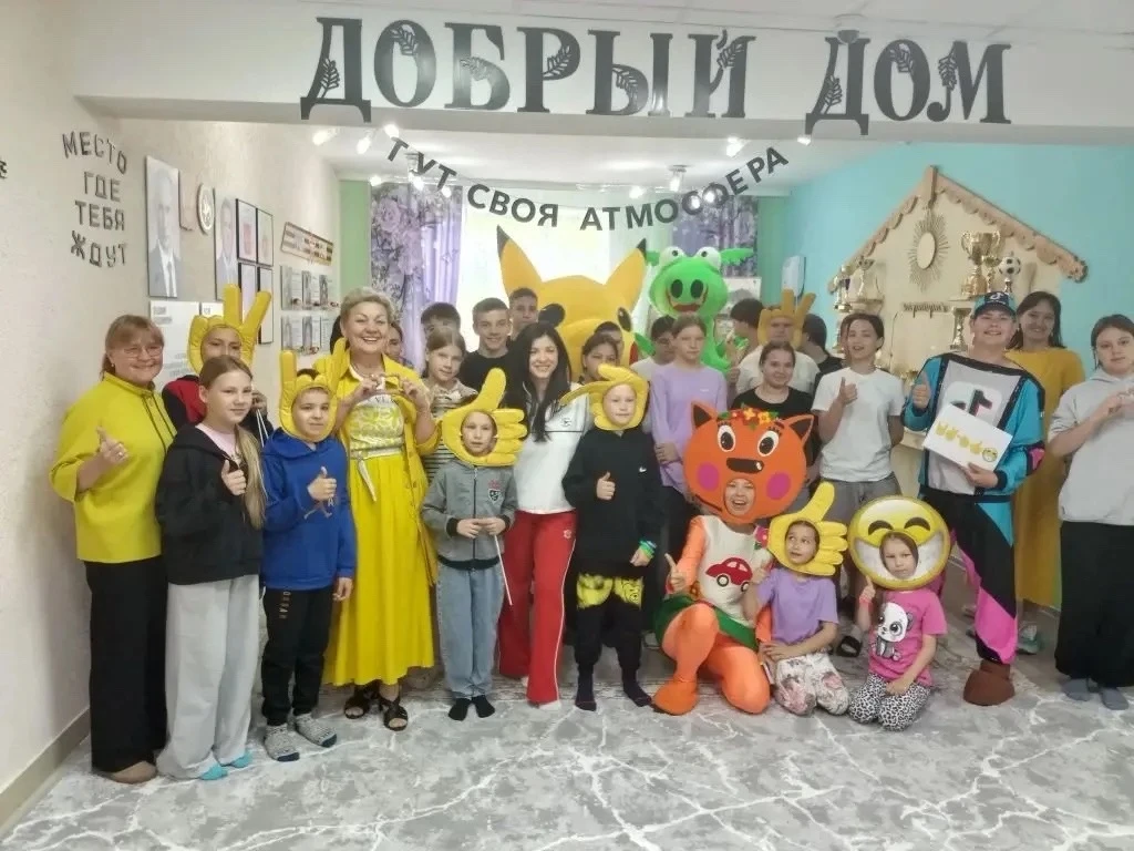 Яркий, запоминающийся день подарили воспитанникам Нурлатского детского дома сотрудники и волонтеры к