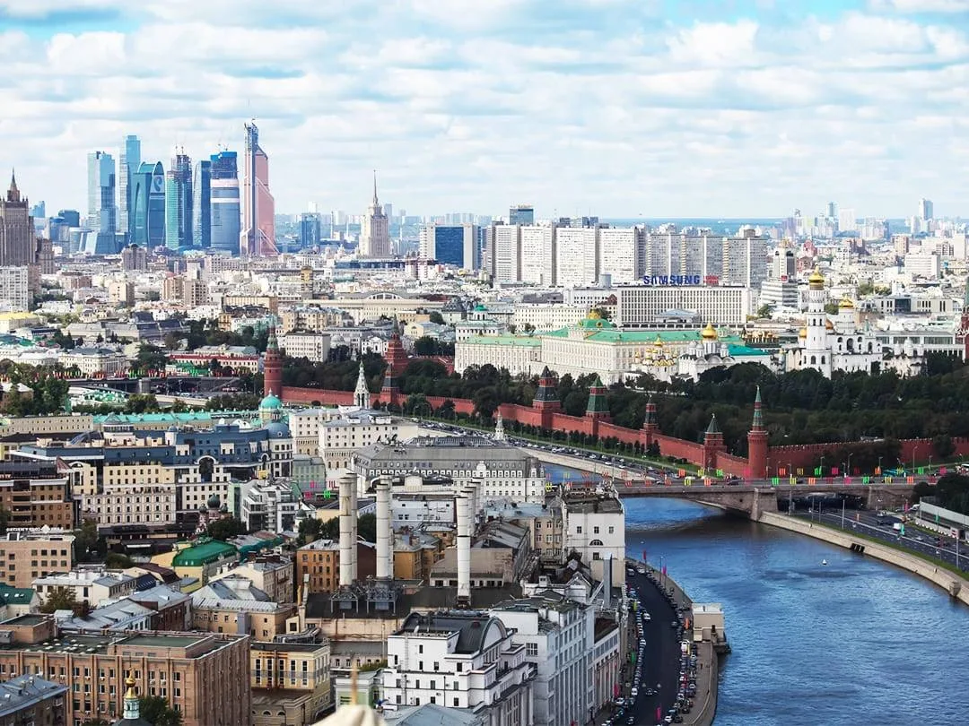 Сегодня день города Москвы!