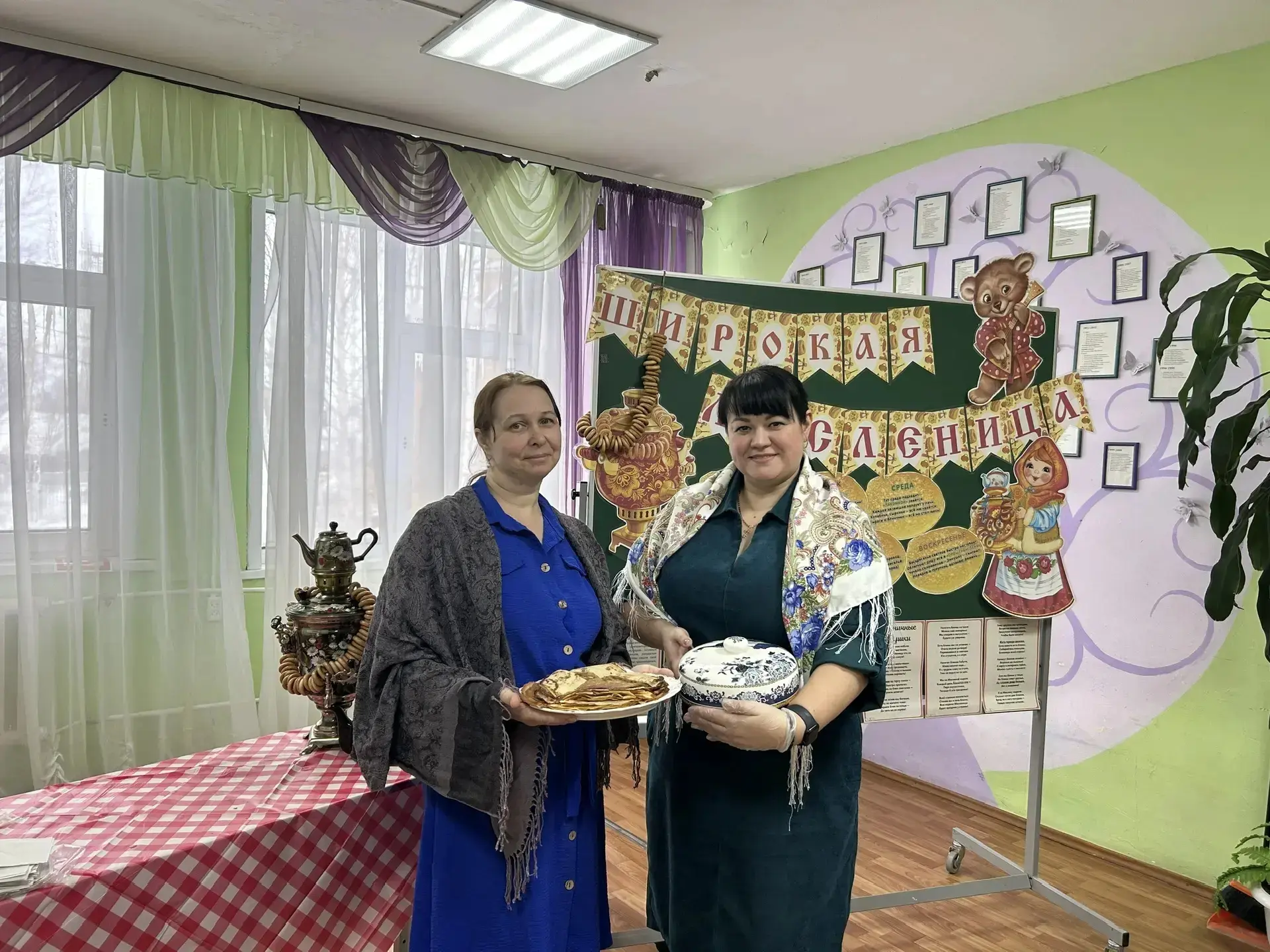 Вот это да! Сегодня в школе царила настоящая Масленица🥞 ! Ребята от души повеселились,...