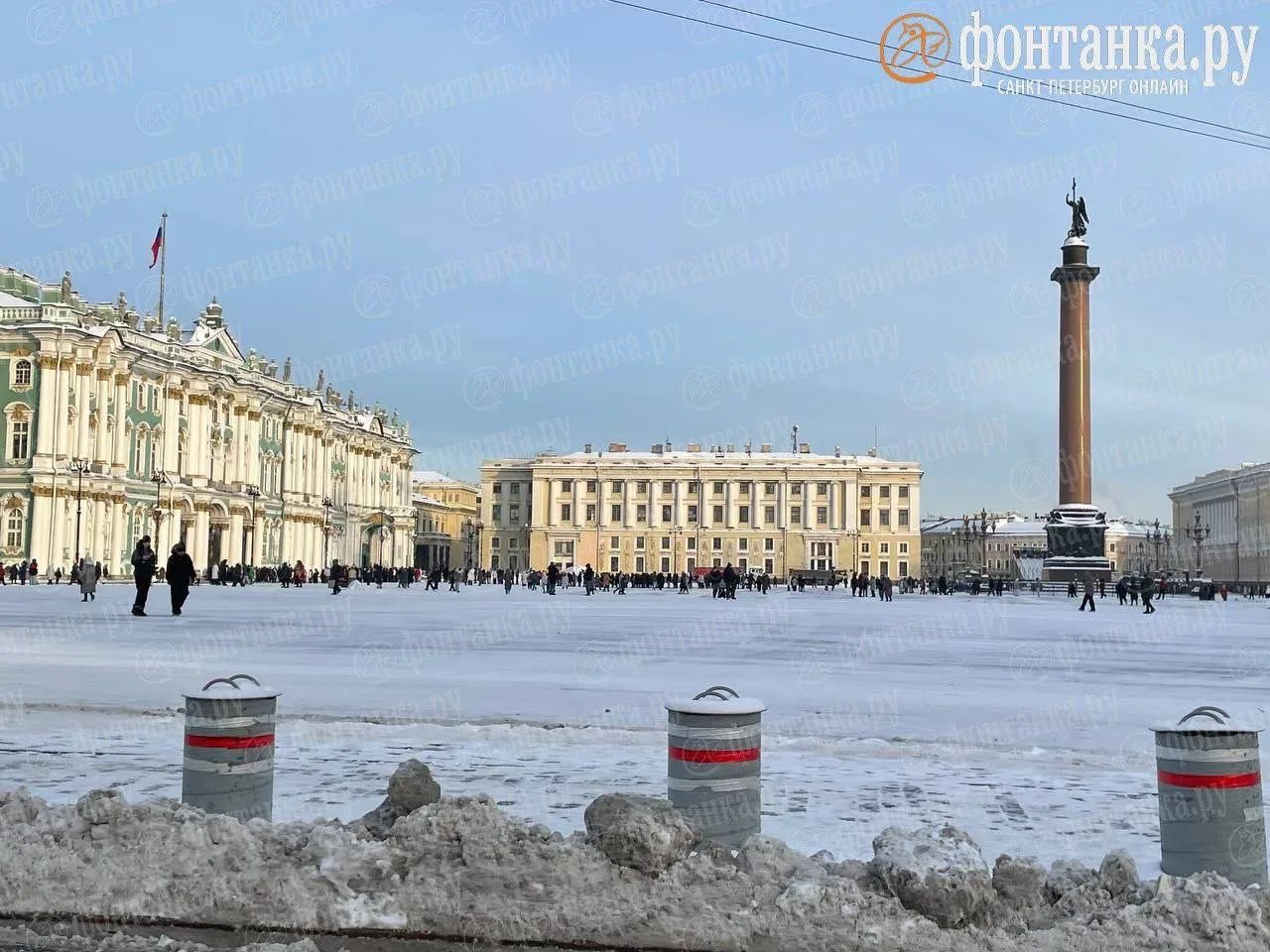 😳Культурные места Питера продолжают утопать в огромных очередях.