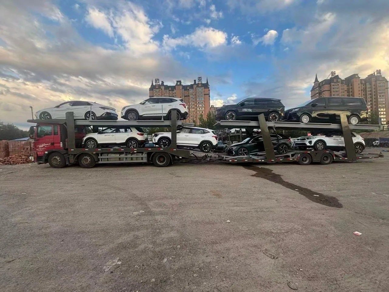 Загрузили автовоз в Китае и выдвигаемся в Уссурийск!