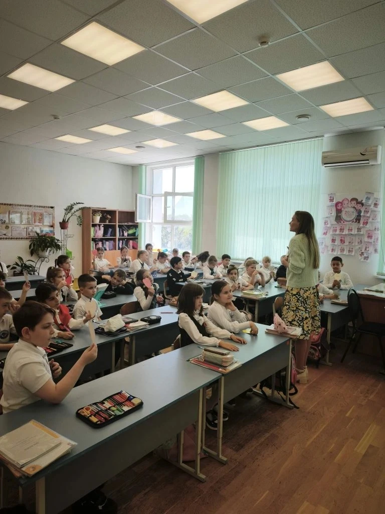 🌟 Мама, папа, а кем вы работаете?  В нашем проекте «Шкатулка профессий» происходят чудеса🪄🔮  Родител