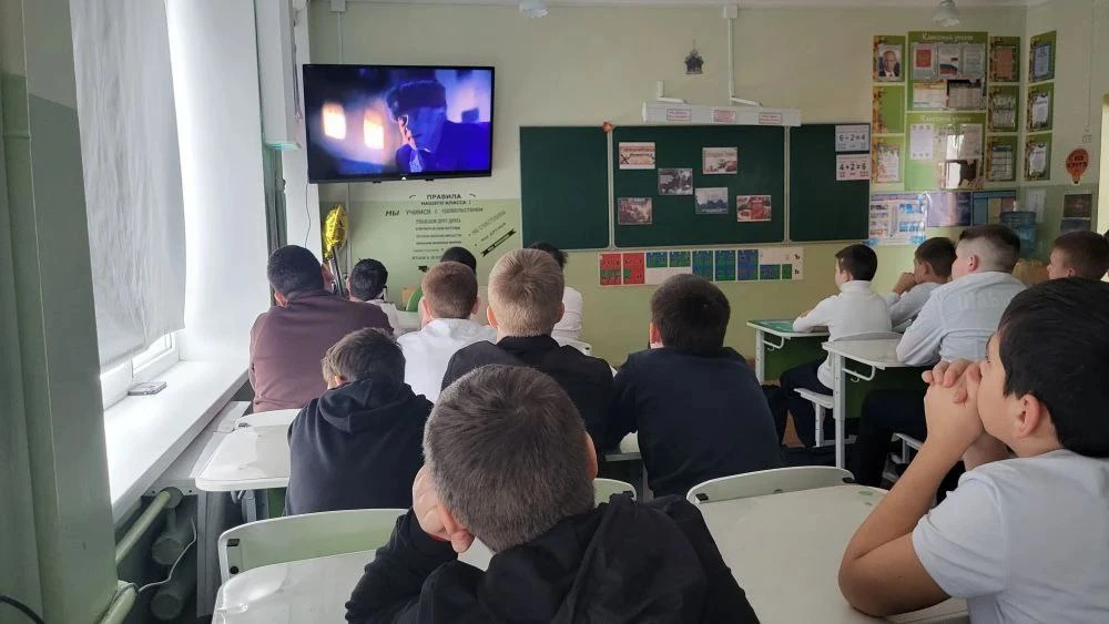 Обучающиеся 6-8 классов посмотрели и обсудили фильм "Крик тишины"! Это трогательная картина о послев
