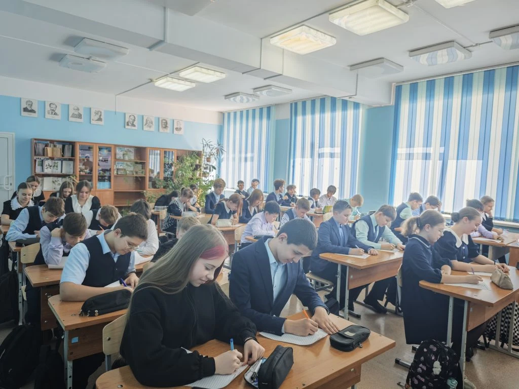 Школьники проверили знания о Байкале на экологическом диктанте  15 апреля наша школа стала одной из 