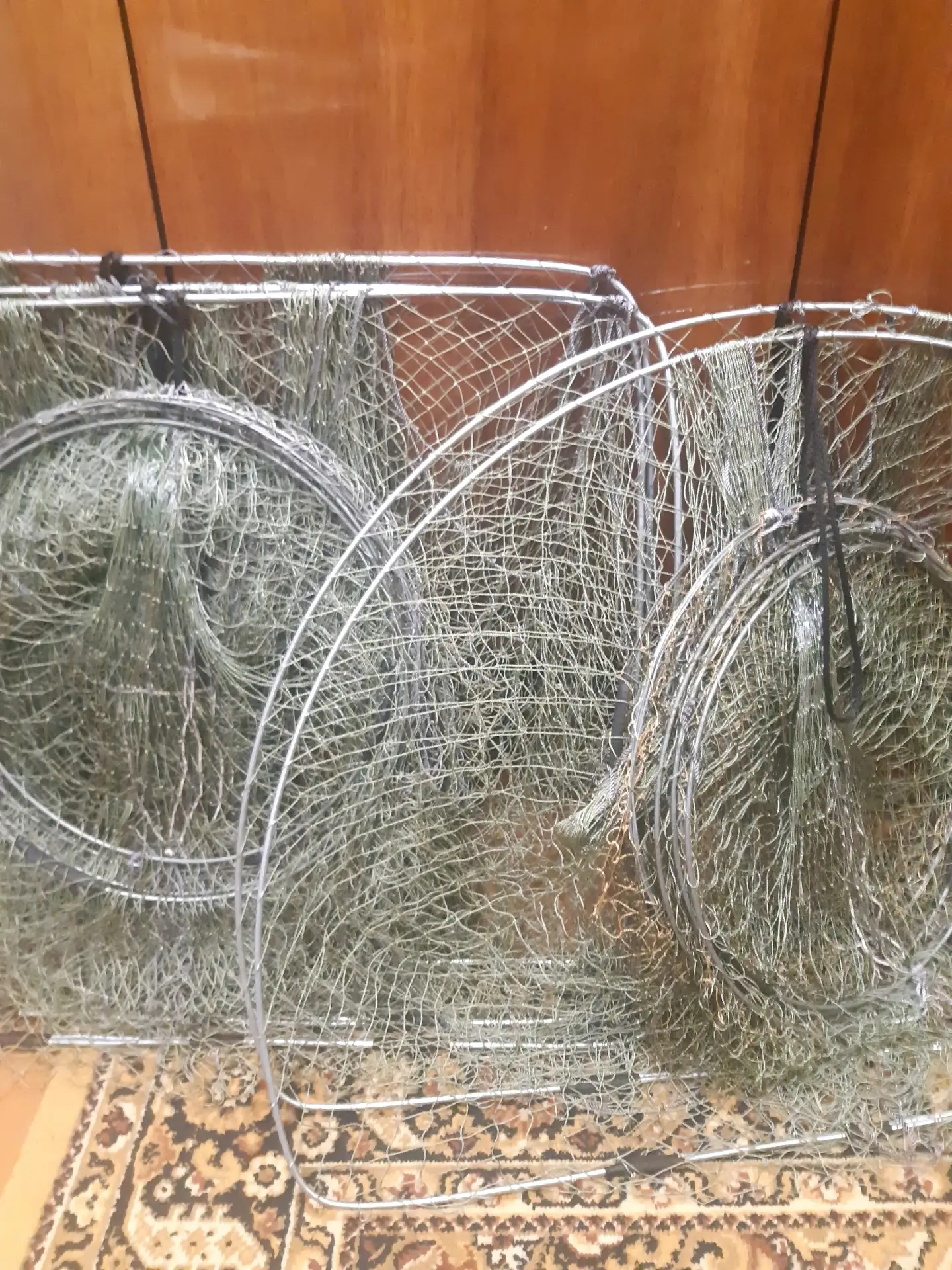 Продам мерёжи. С одним крылом 2700, с двумя крыльями 3200руб. Тел. 89210281796