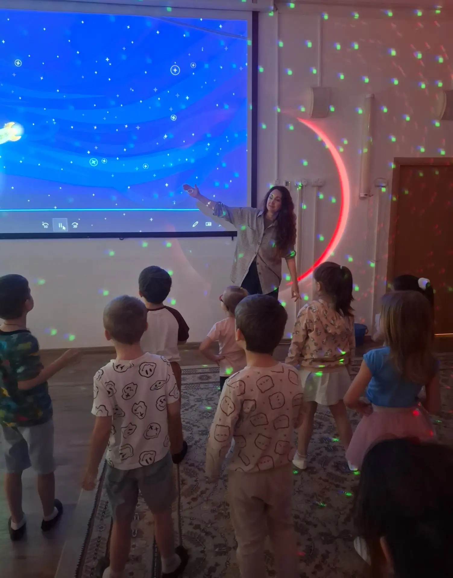 🚀 65 лет первому полёту человека в космос!  В преддверии этого великого события в дошкольном отделен