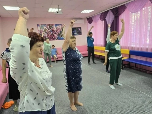 ☝🏻Наша медицинская сестра Марина Чернышова провела для пациентов важнейший мастер-класс: «Гимнастик
