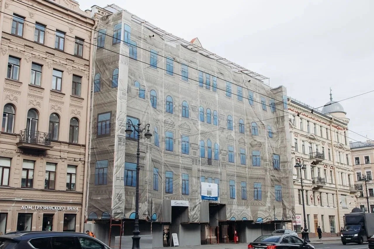 Доходный дом А.А. Николаева по адресу: Невский пр., д. 168.

Архитекторы: Климов А.И., Курзанов В.Р.