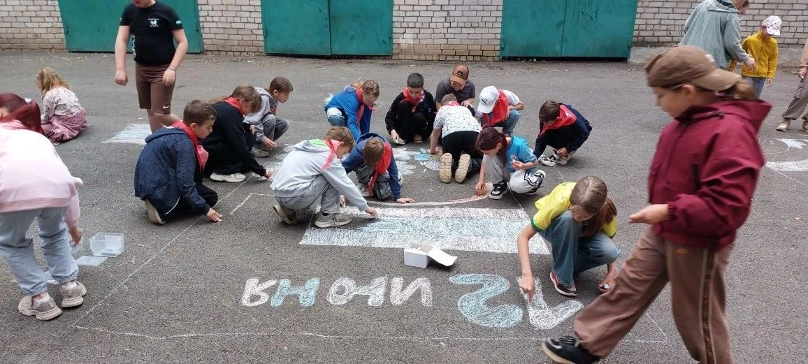 ✨ «Рисуй, Россия!»: когда весь мир — твой холст