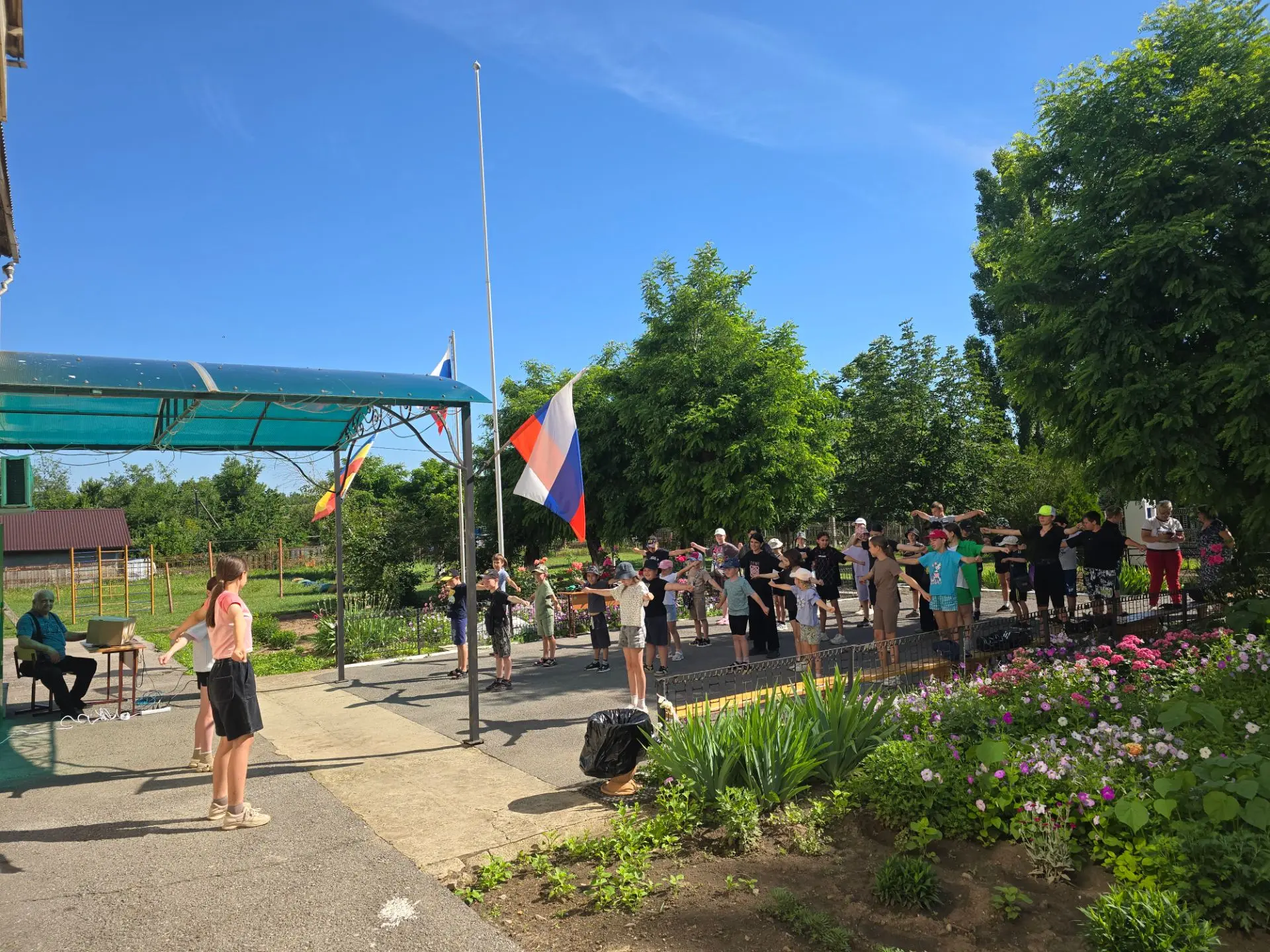 🎉 Волшебный день в лагере «Солнышко»! 🎉

Ну что, готовы окунуться в настоящую сказку? Сегодня в на