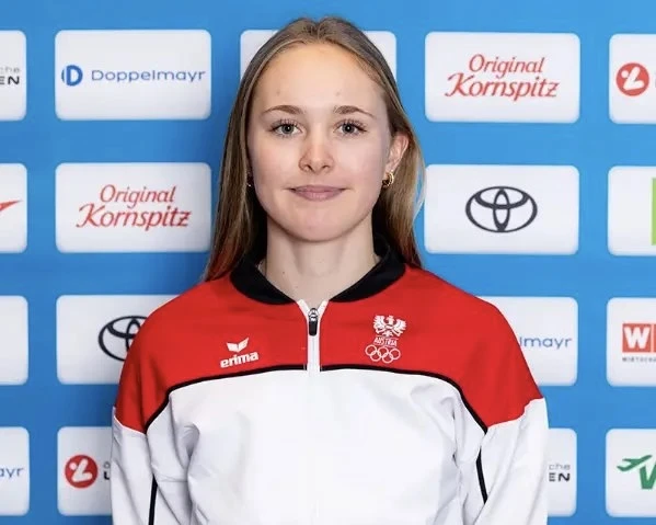 18-летняя юниорка 🇦🇹 Катарина Энгельхардт перенесла два сердечных приступа и теперь вынуждена заве