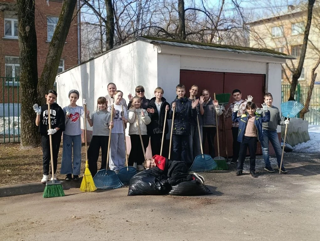 🌟🚀«Зелёный шаг Первых»: делаем мир чище вместе!  Команда Первичного отделения «Движения Первых» наше