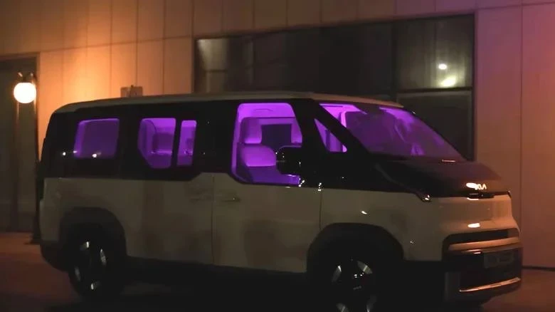 🤯УФ-лампы от Hyundai и Kia

Hyundai и Kia придумали УФ-лампы для обеззараживания салона. Они должны