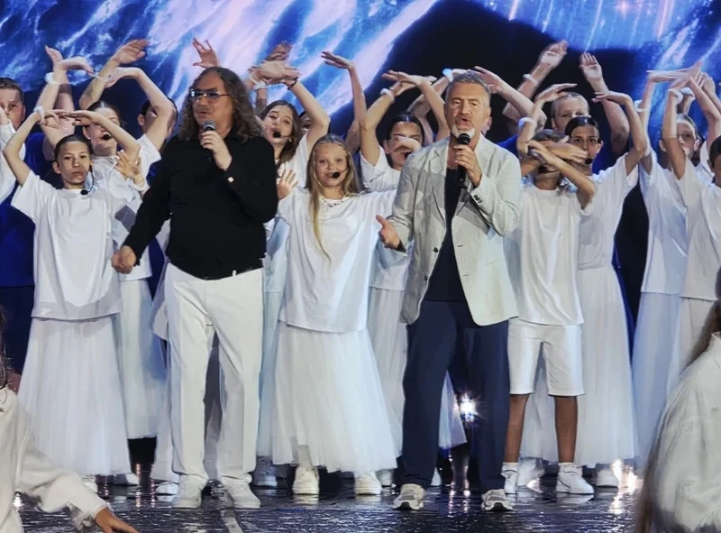 Ученица 6 «А» класса Кира Федулова стала участницей гала-концерта AGUTEENS FEST 2026 в Сочи — одного