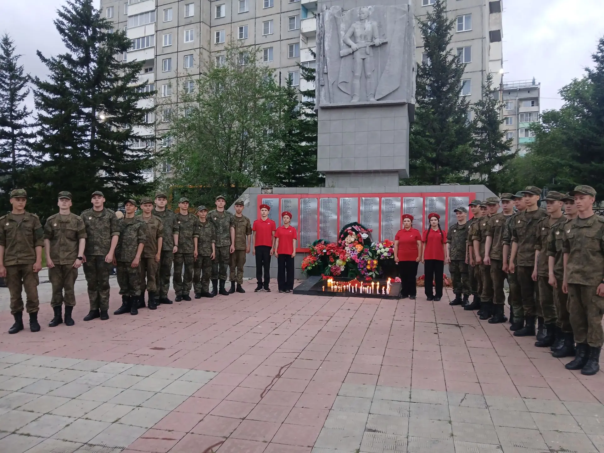 🕯22 июня — День памяти и скорби.

🕯Сегодня на памятном знаке в п. Дарасун состоялся митинг, посвящ